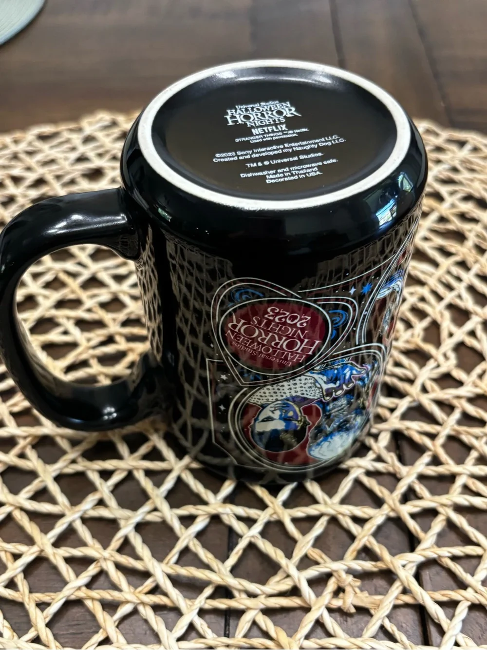 2023 universal studios Halloween horror nights never go alone mug